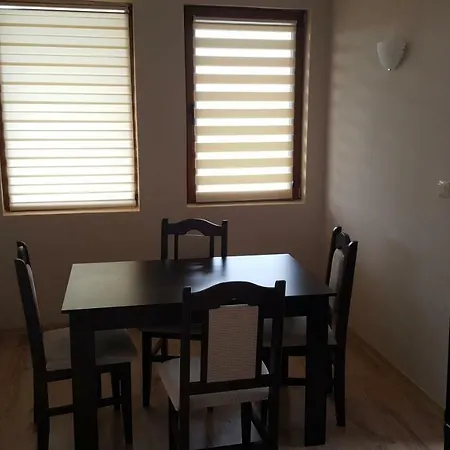 Stamopolu 5 פרימורסקו